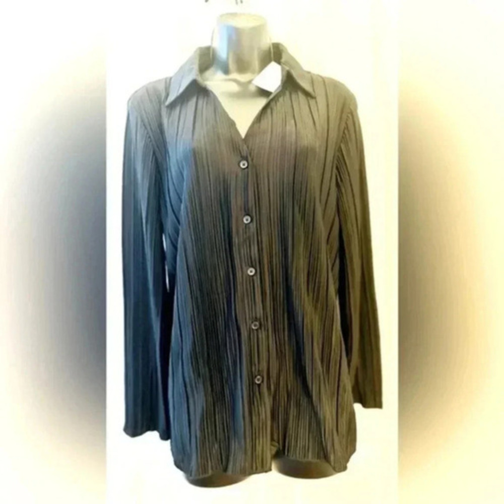 Women’s Black Blouse